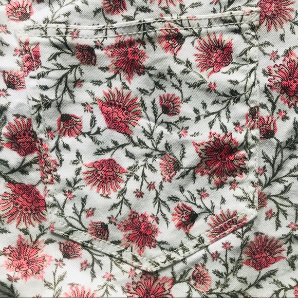 H&M Floral Shorts - Picture 4 of 5